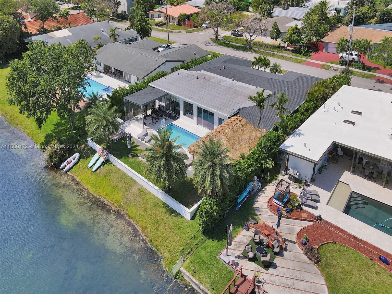 GREYKNOLL ESTATES - Residential