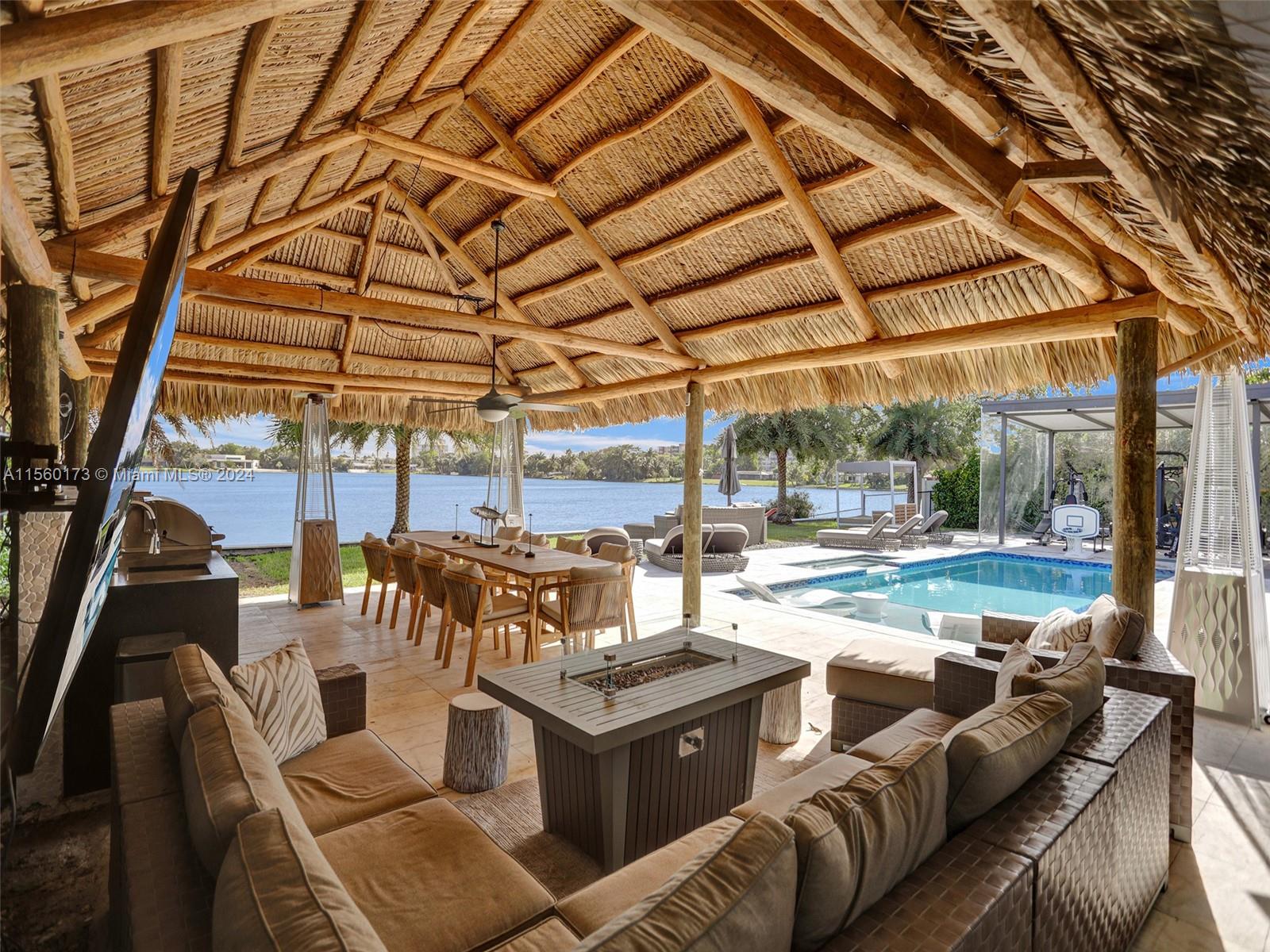 GREYKNOLL ESTATES - Residential