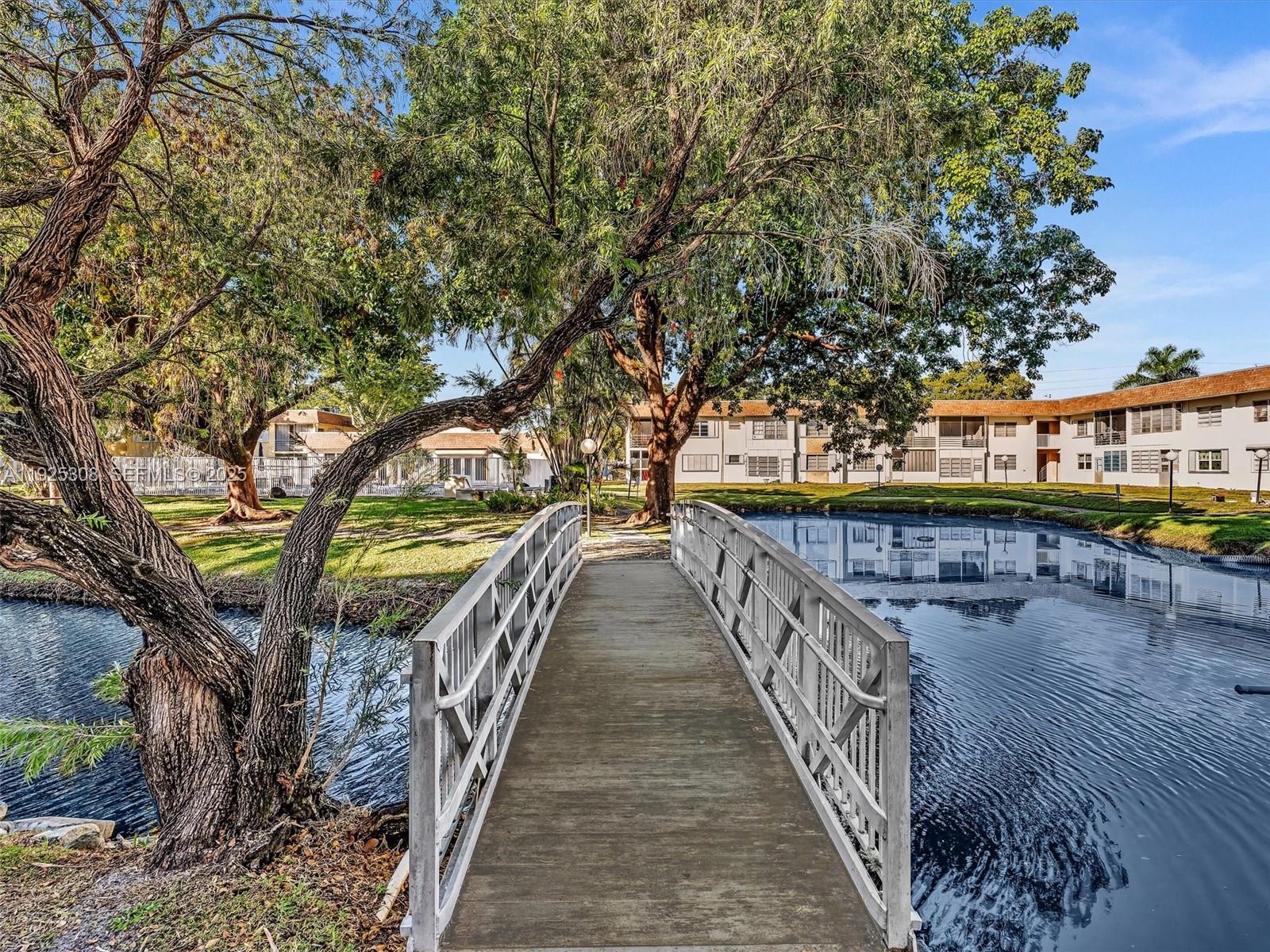 OAK HILLS CONDO NO II - Residential Lease