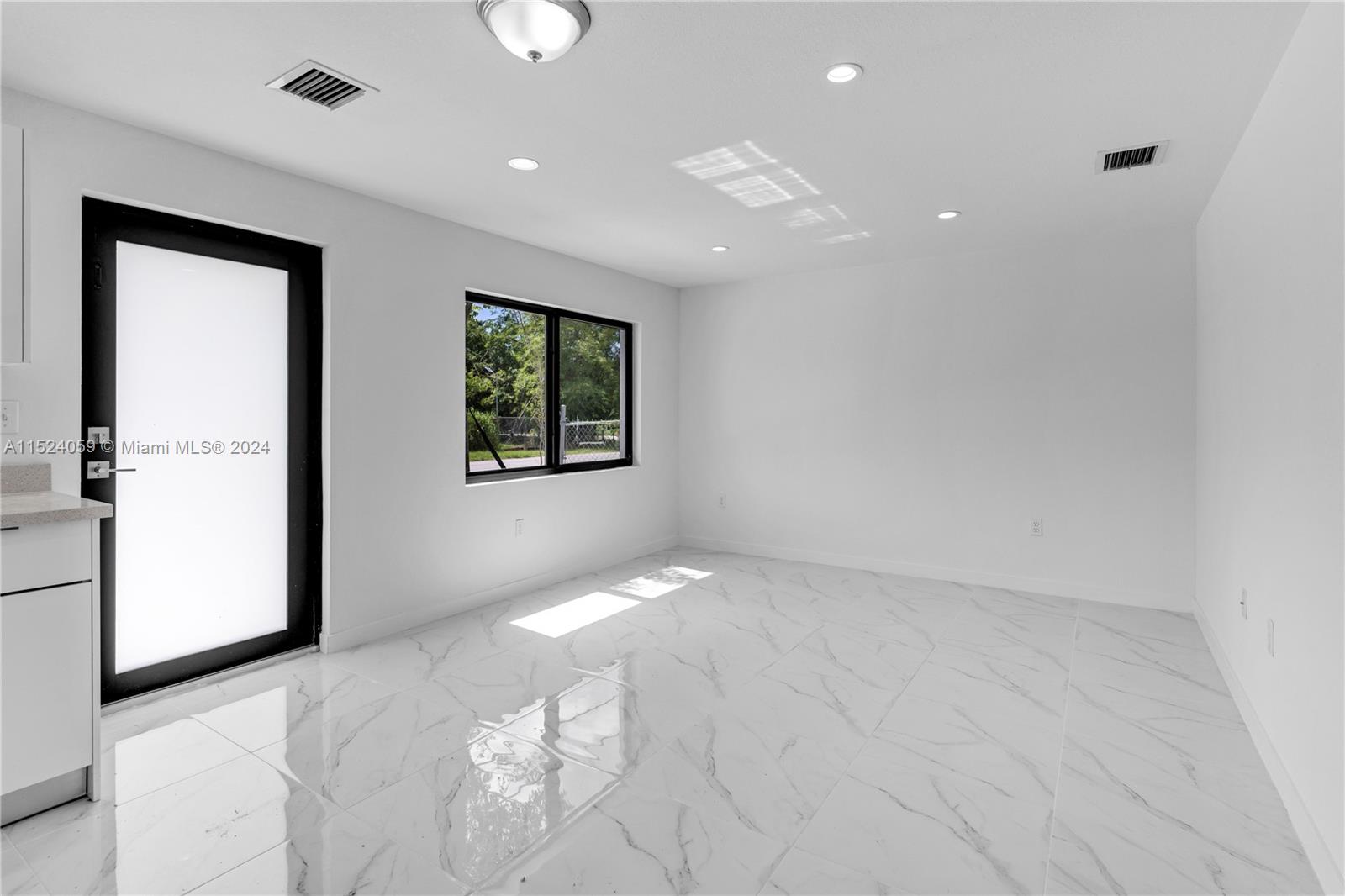 ORANGE VIEW PK - Residential