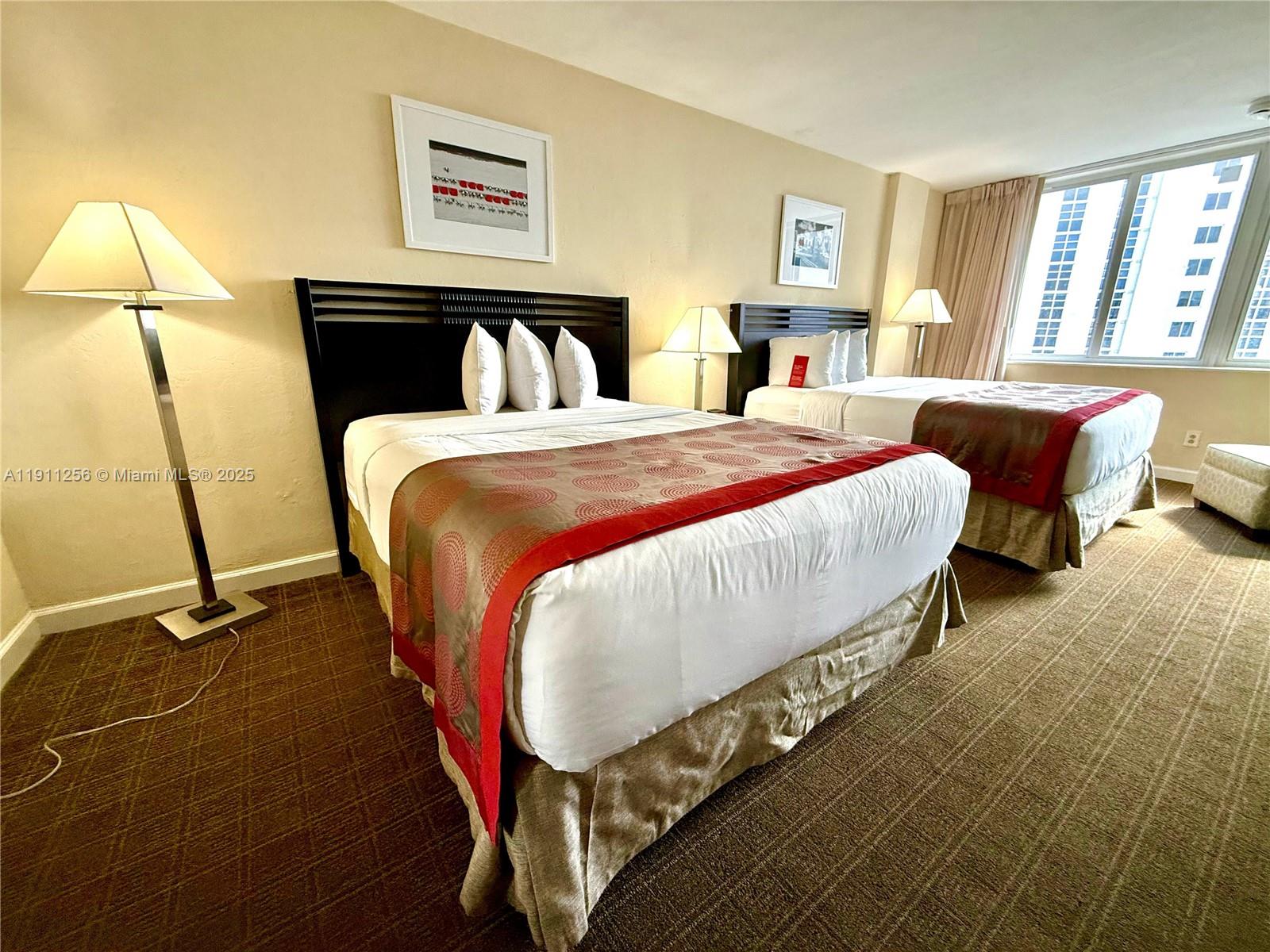 THE AVENTURA BEACH CLUB C - Residential