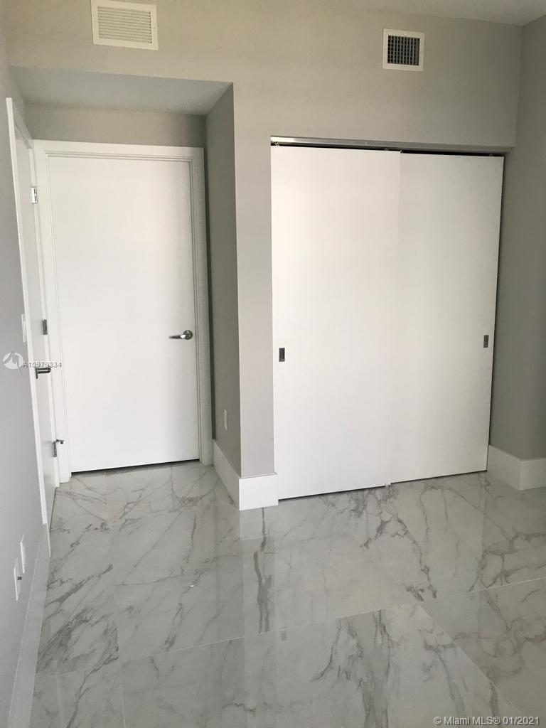 THE HARBOUR SOUTH CONDO - Residential Lease