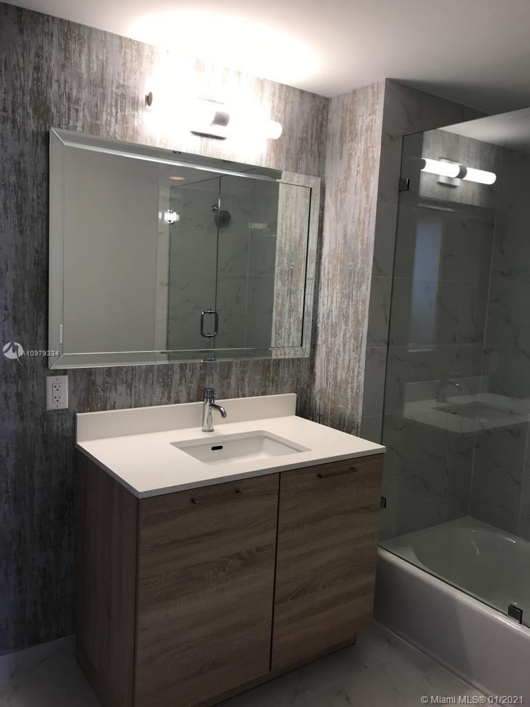 THE HARBOUR SOUTH CONDO - Residential Lease