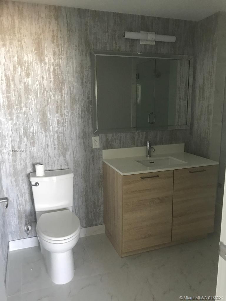 THE HARBOUR SOUTH CONDO - Residential Lease