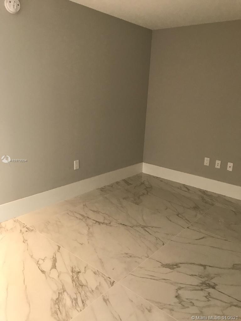 THE HARBOUR SOUTH CONDO - Residential Lease