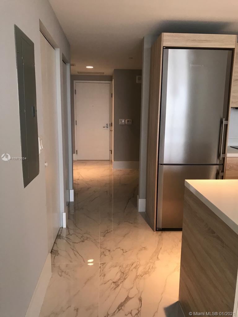 THE HARBOUR SOUTH CONDO - Residential Lease