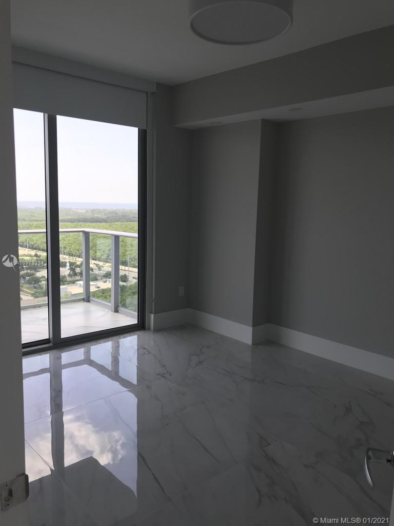 THE HARBOUR SOUTH CONDO - Residential Lease