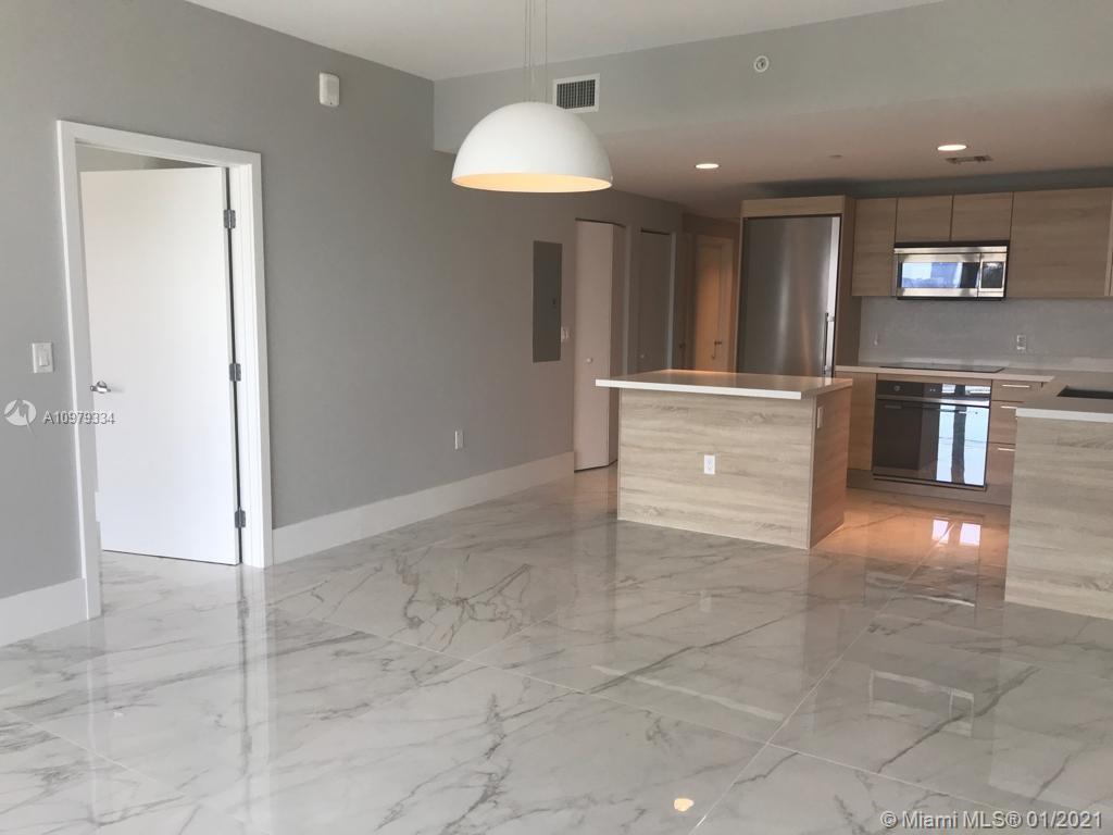 THE HARBOUR SOUTH CONDO - Residential Lease