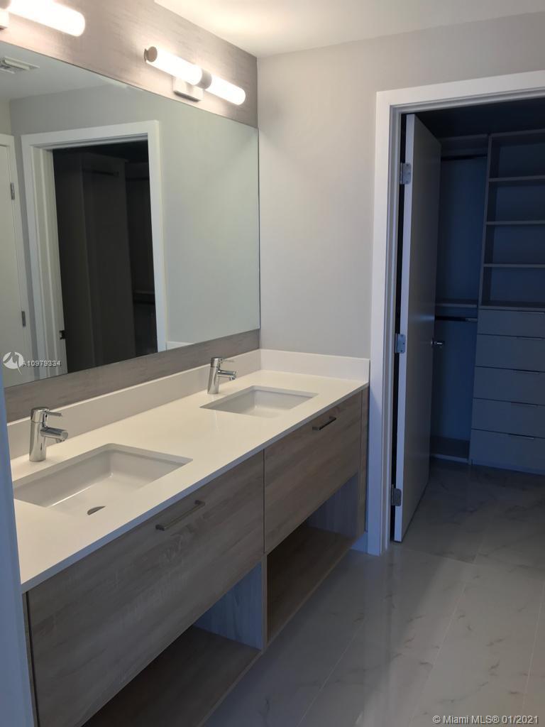 THE HARBOUR SOUTH CONDO - Residential Lease