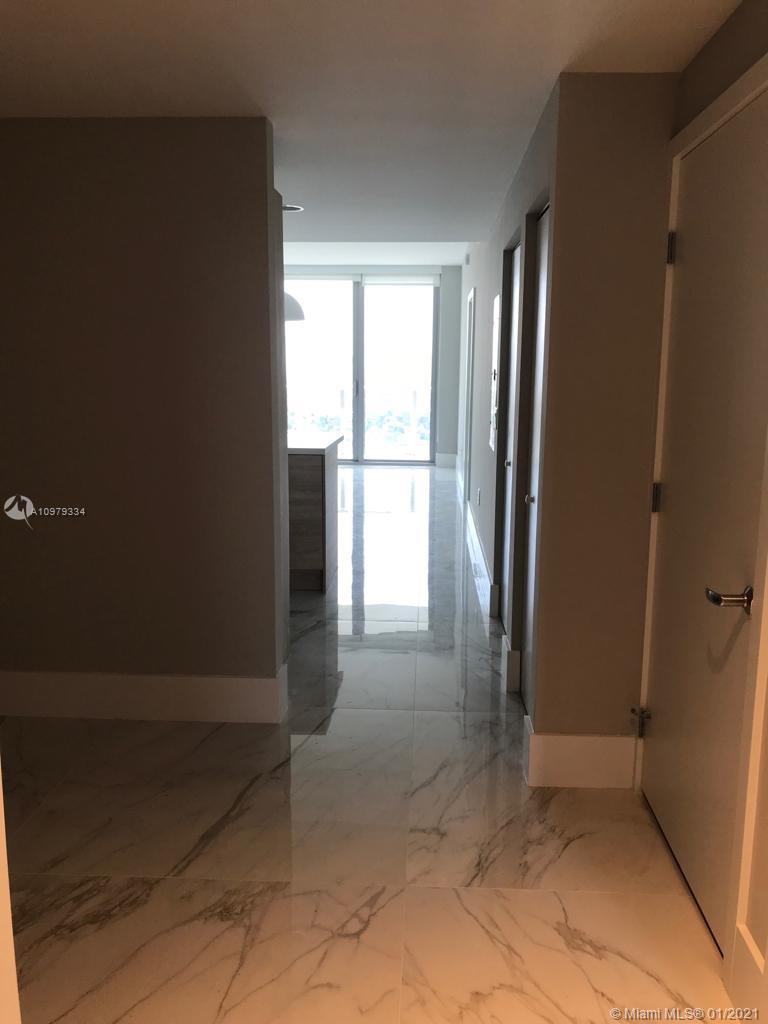 THE HARBOUR SOUTH CONDO - Residential Lease