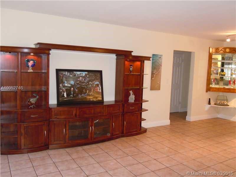 Mrs E F Marshalls Sub Rev - Residential Lease