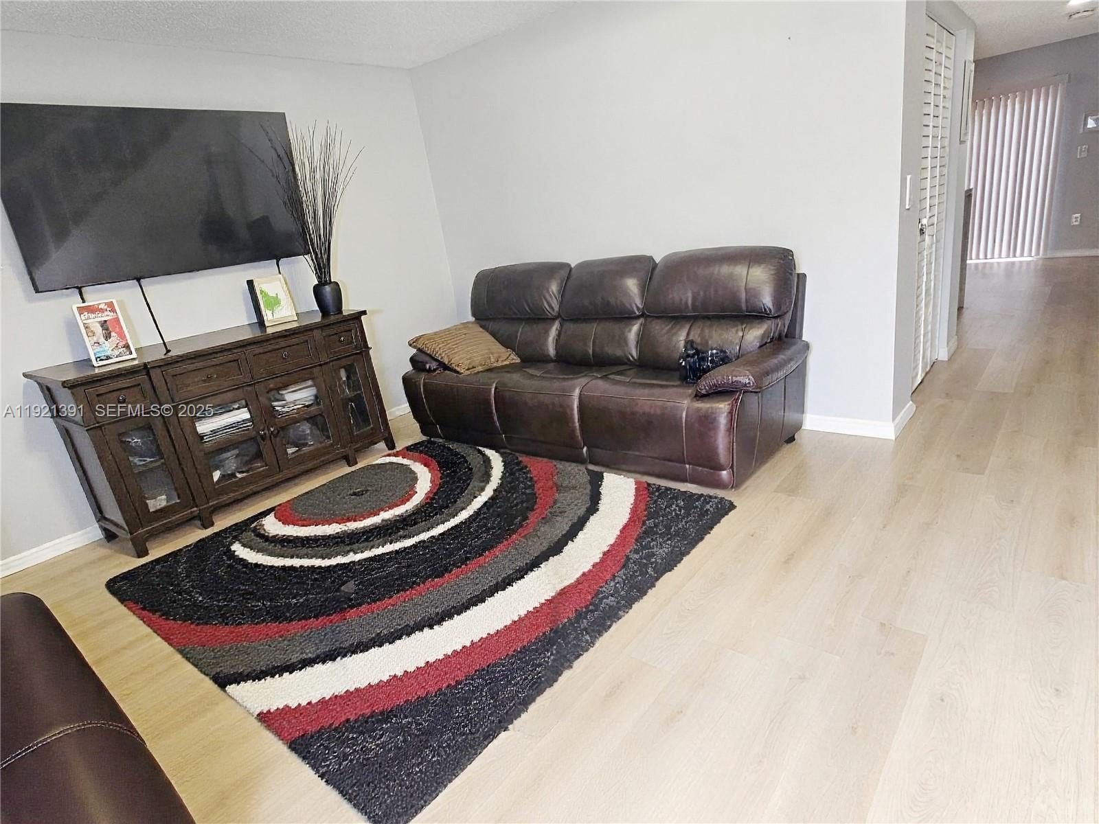 LAGUNA CONDO - Residential Lease