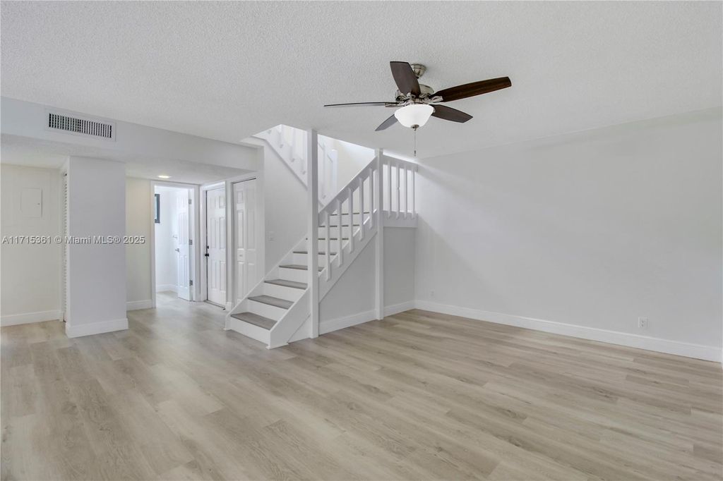 Photo of 601 Lakewood Dr #13C, Jupiter, FL 33458 (MLS # A11715361)