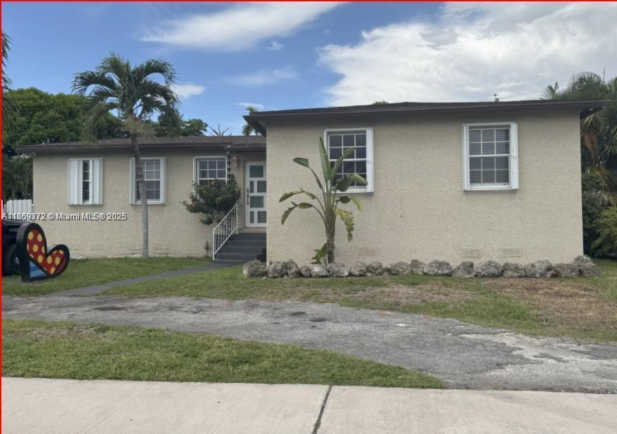 Great family home in the heart of Westchester. Has a large fenced-in yard with attached wood deck. Walk-in closet, remodeled bathrooms, central a/c, washer/dryer. Rent includes electricity. Call for appointment or come to our Open house on August 30th, from 10am to 2 pm