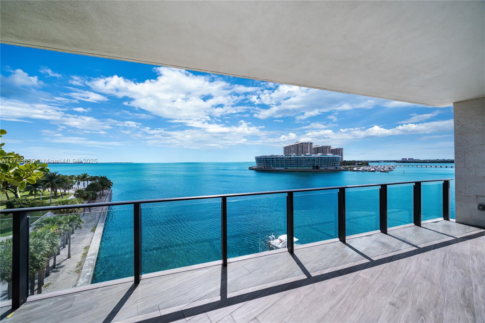 BRICKELLS FLAGLER - Residential