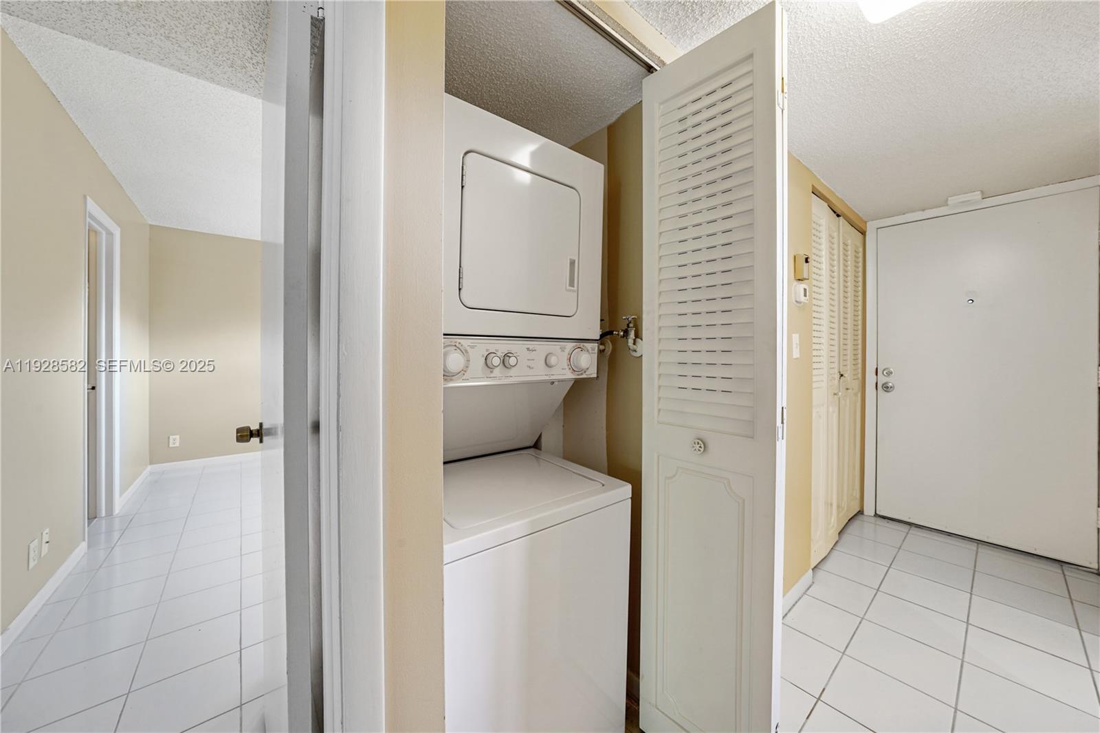 FAIRWAYS OF TAMARAC CONDO - Residential