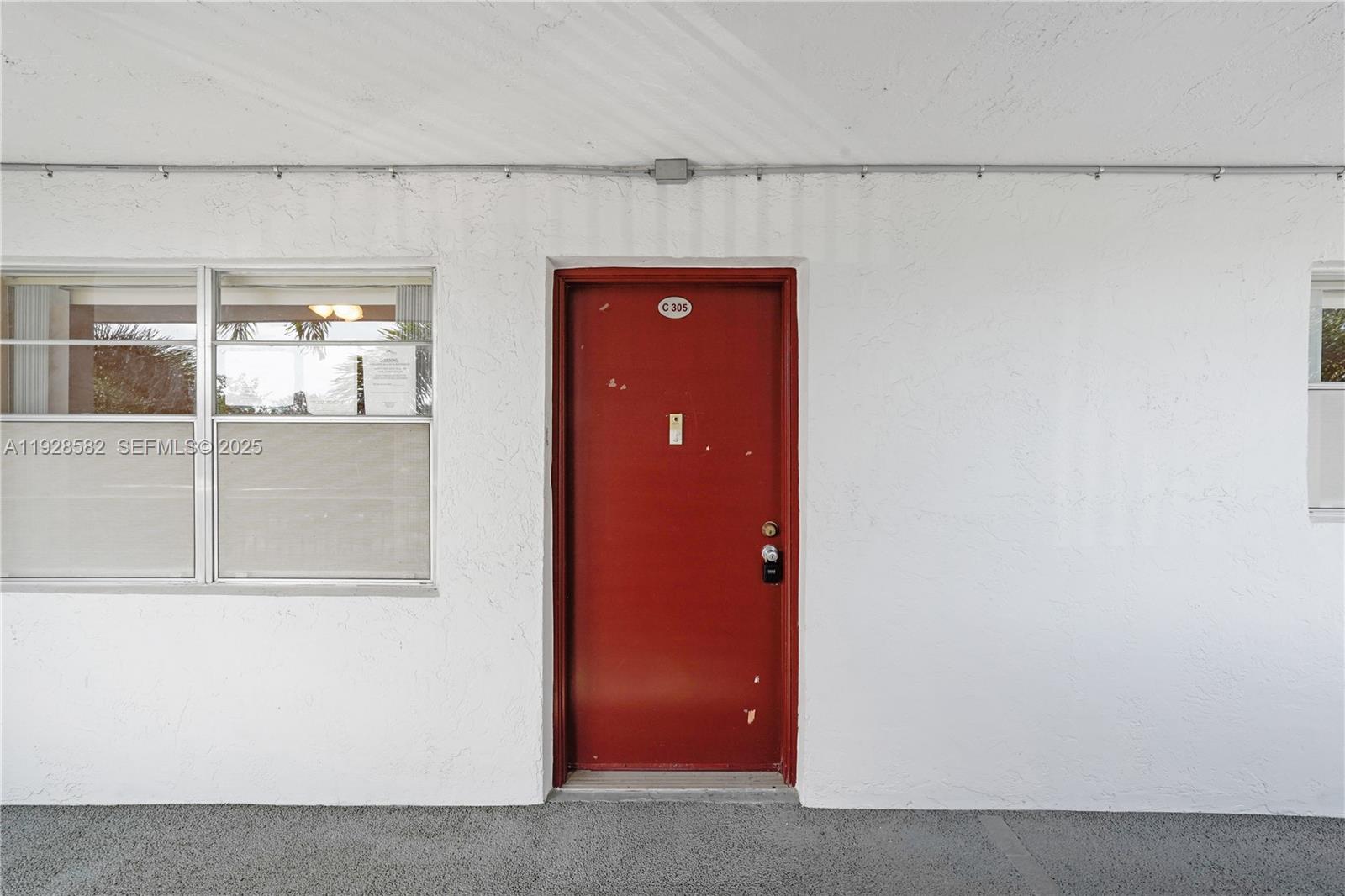 View photos, virtual tours, details... 8305 NW 61st St C305