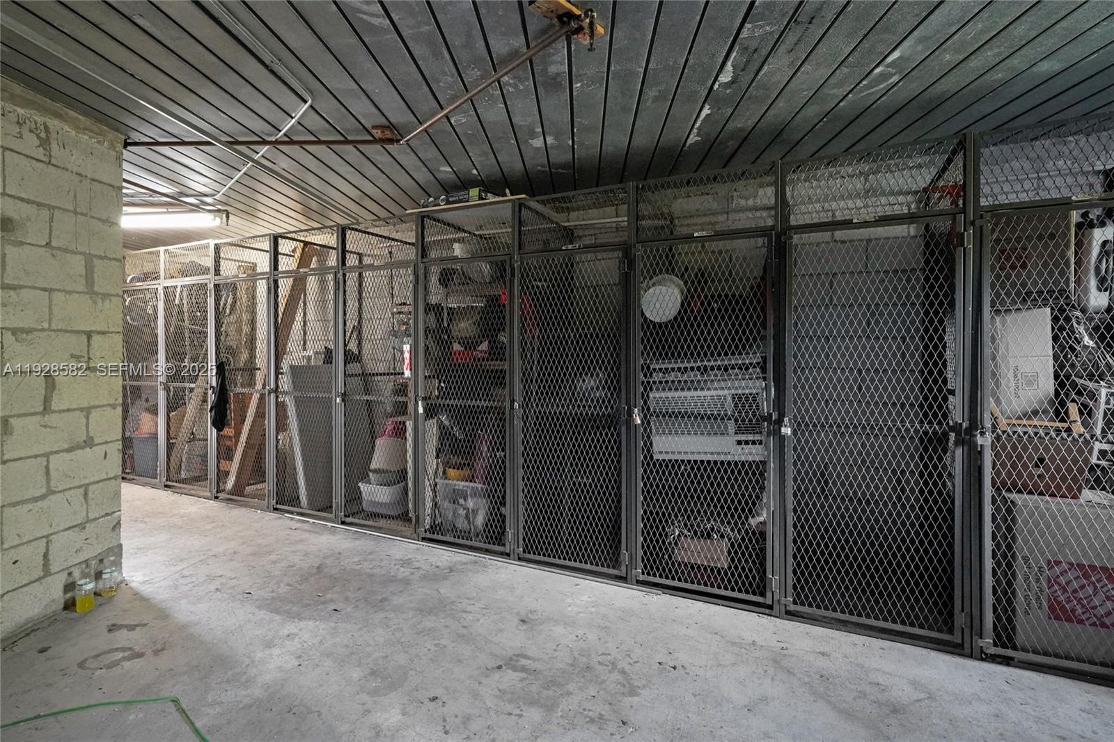 FAIRWAYS OF TAMARAC CONDO - Residential