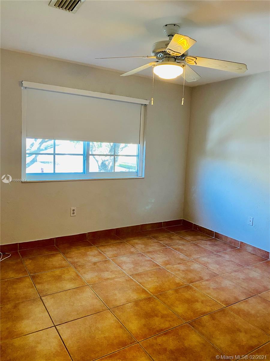 VILG HOMES COUNTRY WALK C - Residential