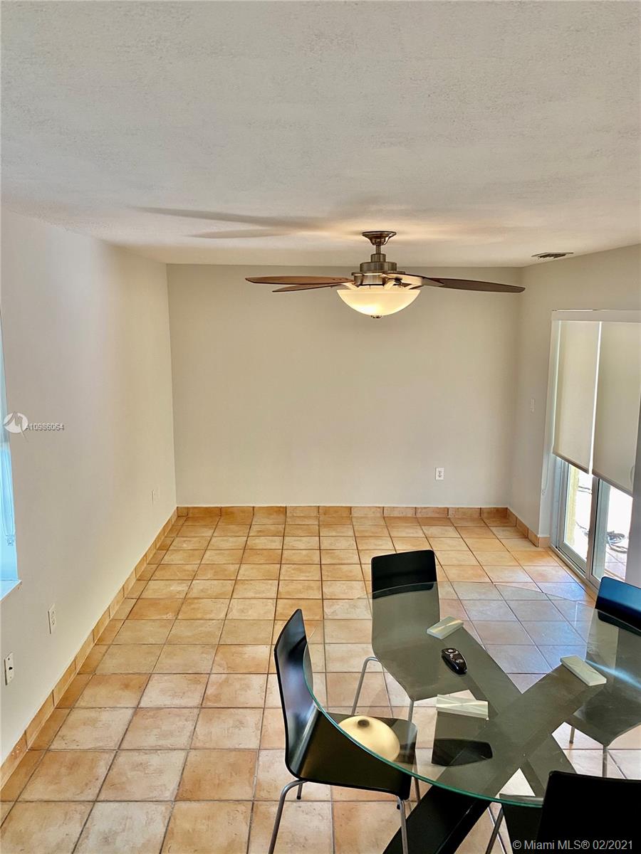 VILG HOMES COUNTRY WALK C - Residential