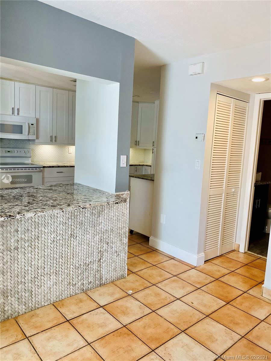 VILG HOMES COUNTRY WALK C - Residential