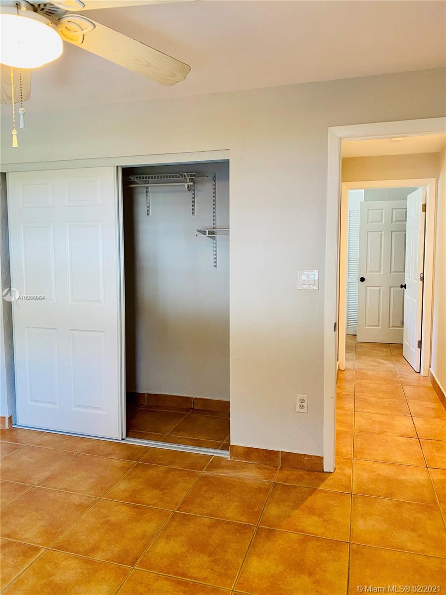 VILG HOMES COUNTRY WALK C - Residential