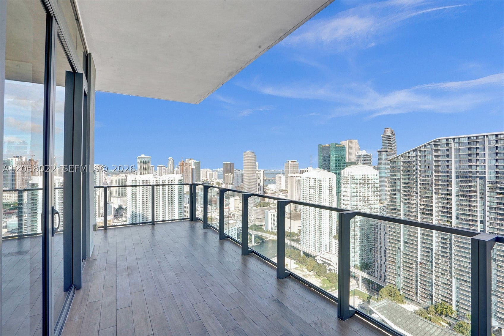 88 SW 7th St 4011