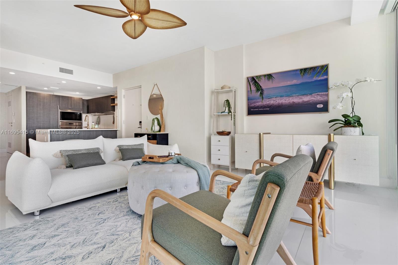 LE JARDIN HOUSE CONDO - Residential