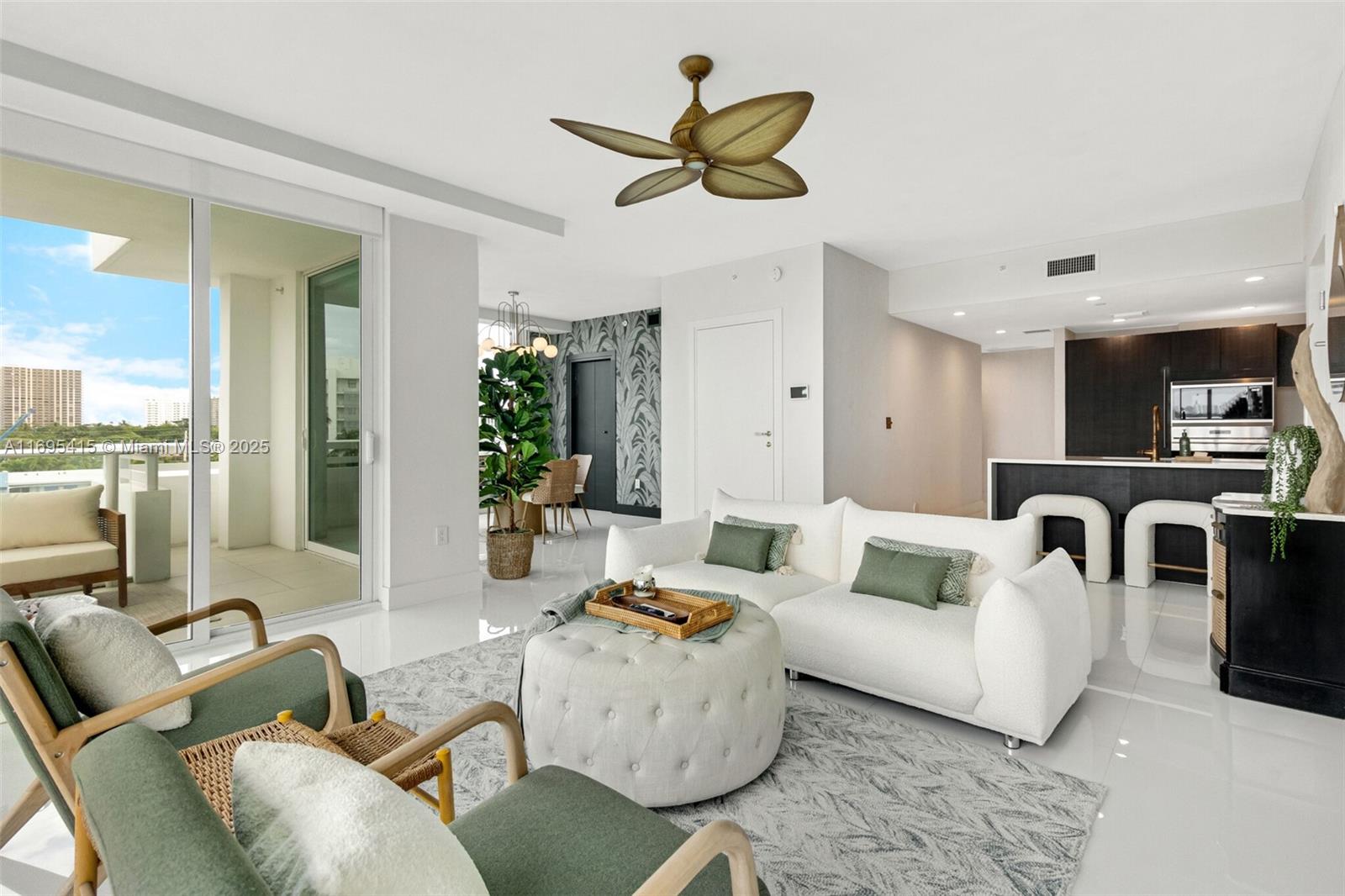 LE JARDIN HOUSE CONDO - Residential