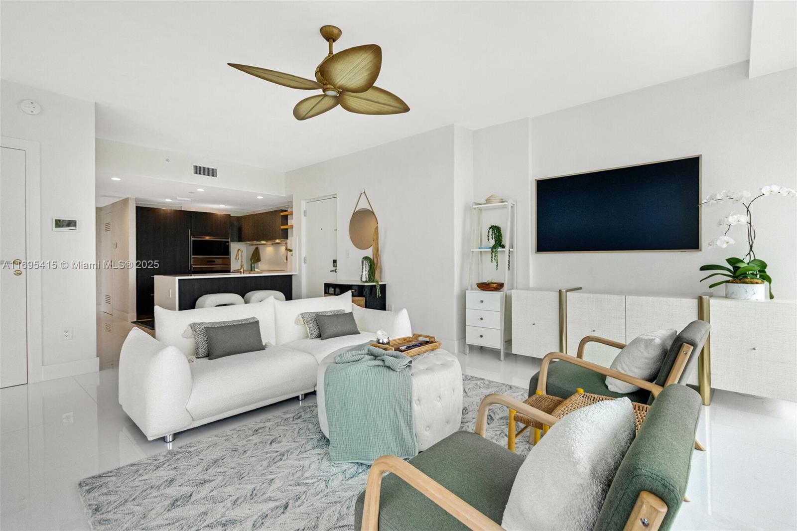 LE JARDIN HOUSE CONDO - Residential