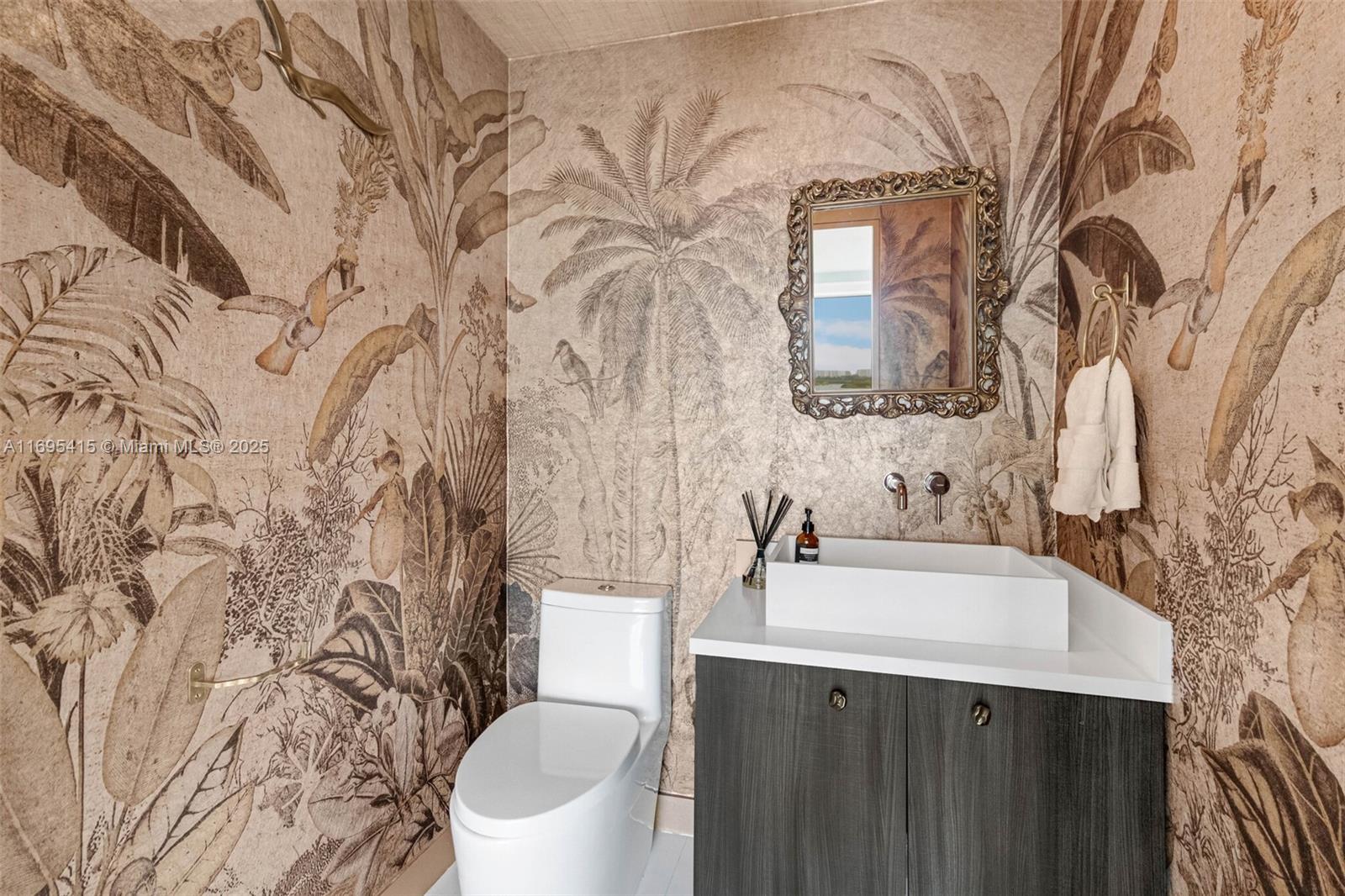 LE JARDIN HOUSE CONDO - Residential