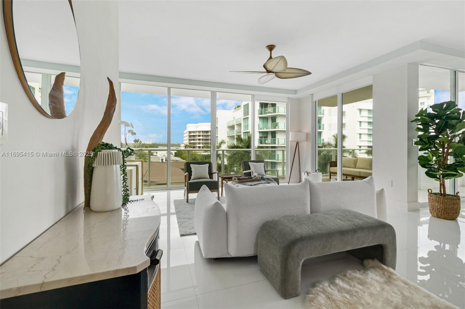 LE JARDIN HOUSE CONDO - Residential