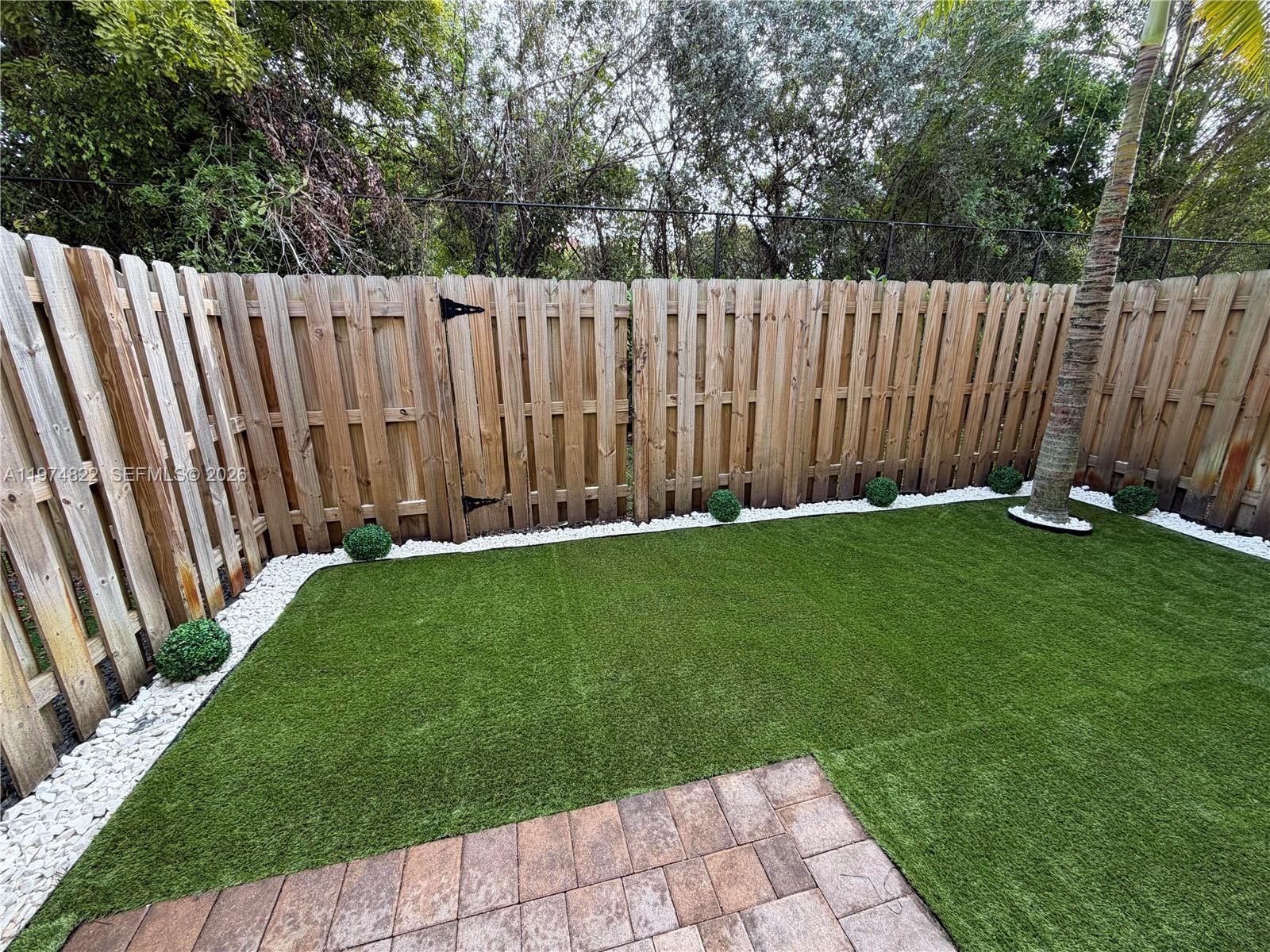 UNITED STATES POSTAL - Residential Lease