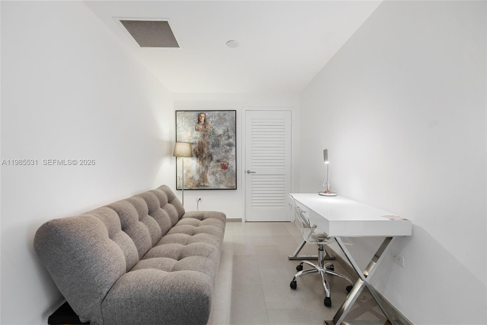 RISE CONDO - Residential