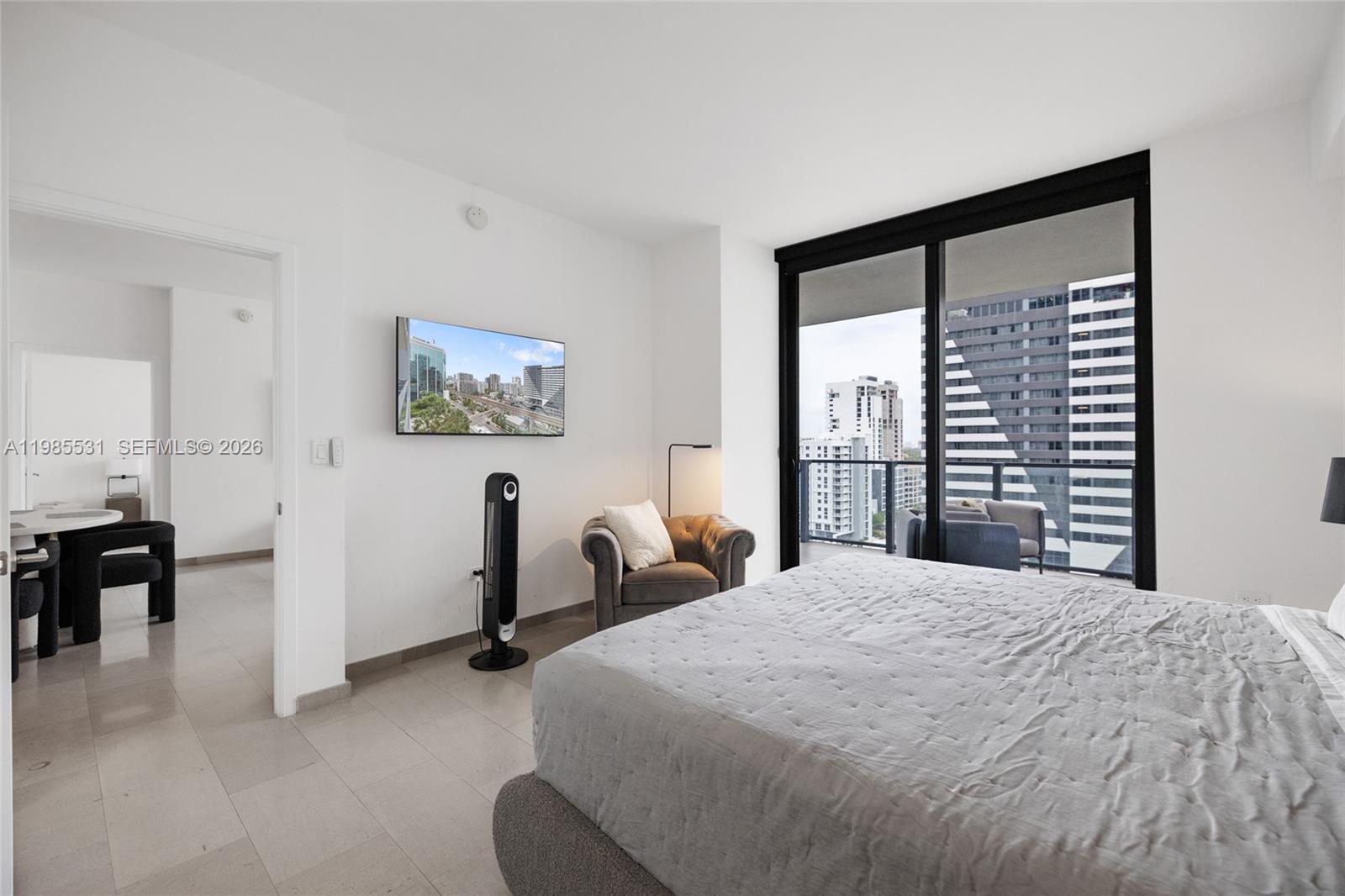 RISE CONDO - Residential