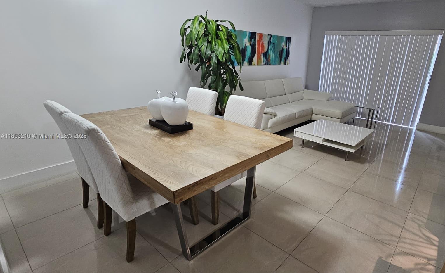 VILLA DORAL CONDO NO 5 - Residential Lease