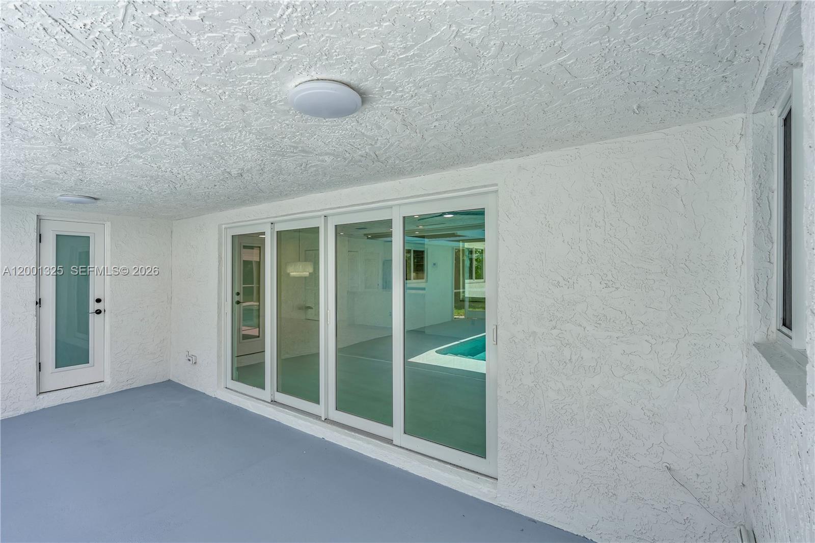 PAPAYA VILLAGE - Residential Lease