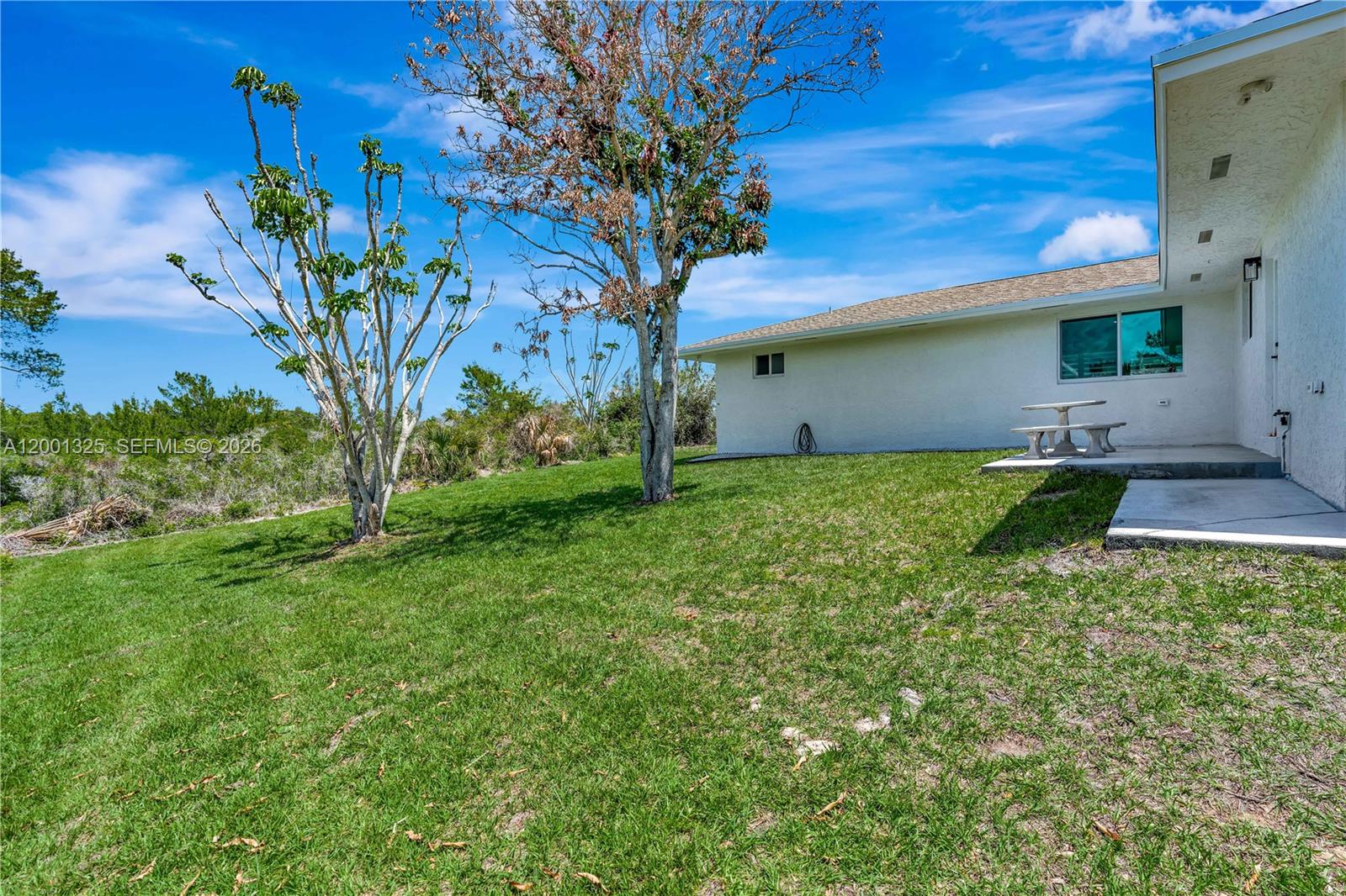 PAPAYA VILLAGE - Residential Lease