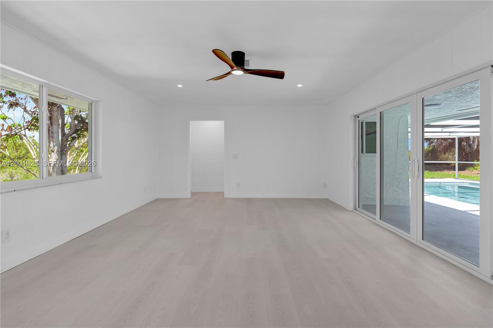 PAPAYA VILLAGE - Residential Lease