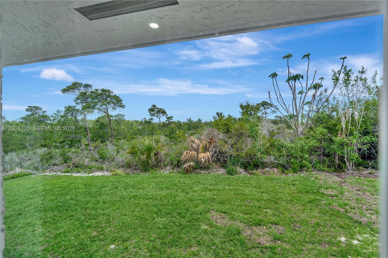 PAPAYA VILLAGE - Residential Lease