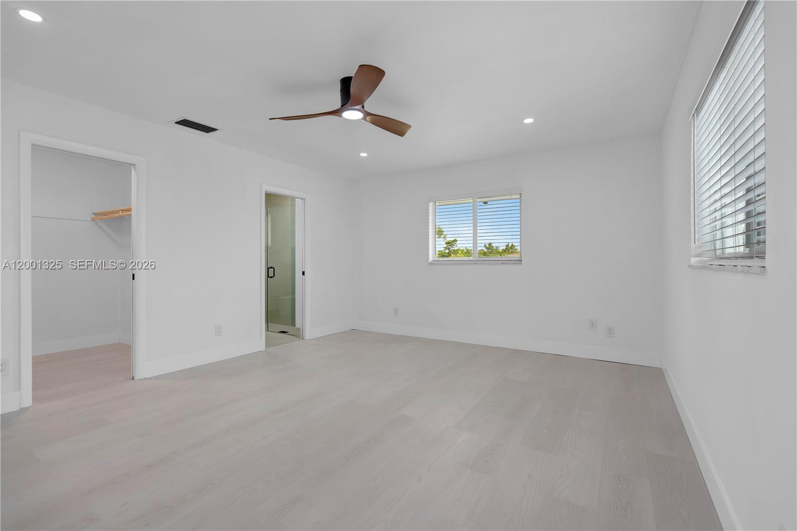 PAPAYA VILLAGE - Residential Lease