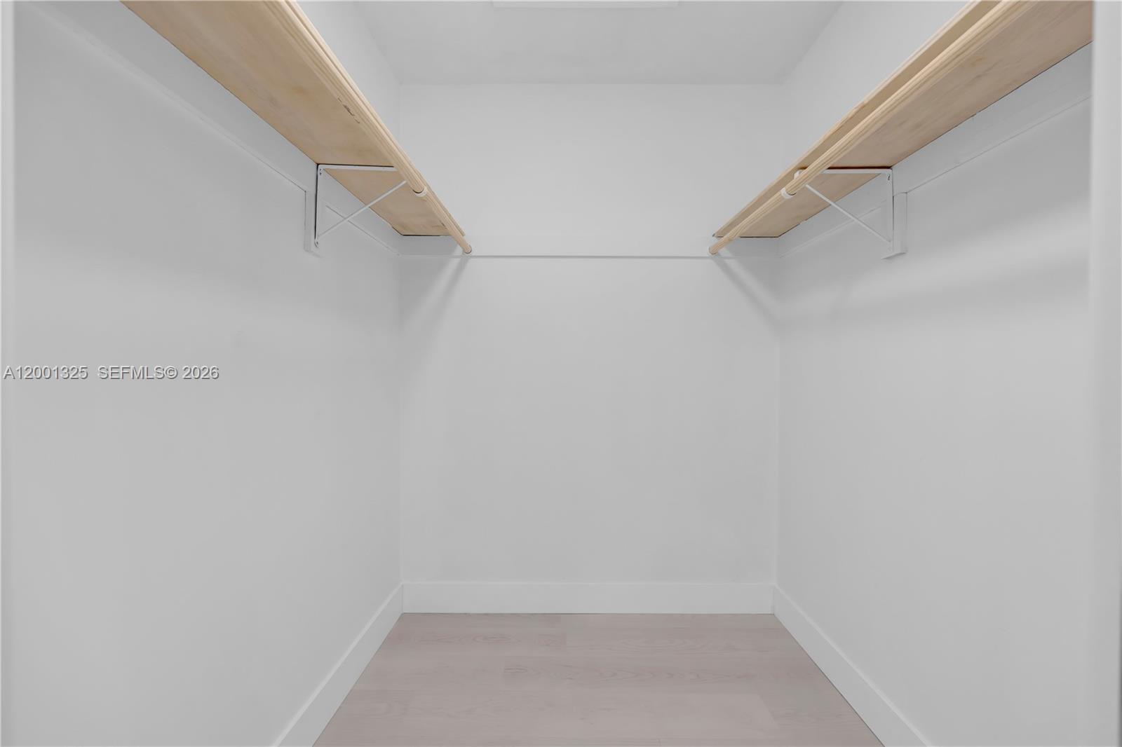 PAPAYA VILLAGE - Residential Lease