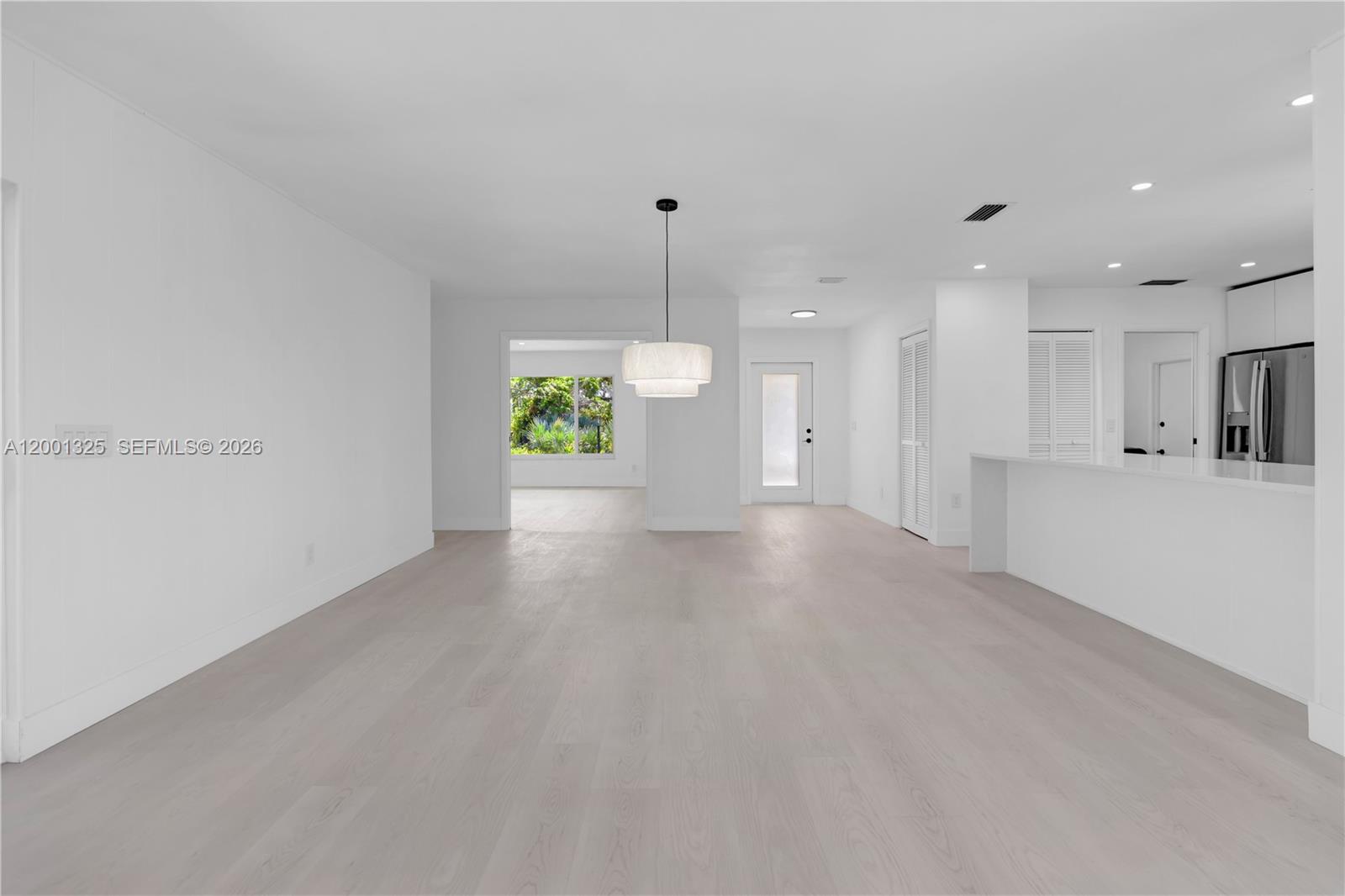 PAPAYA VILLAGE - Residential Lease