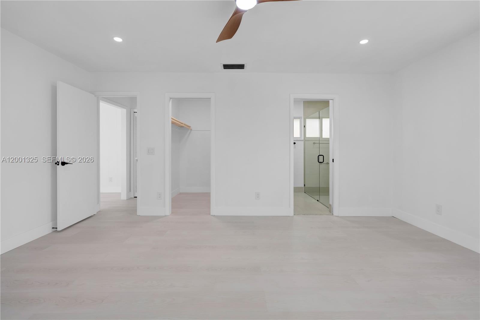 PAPAYA VILLAGE - Residential Lease