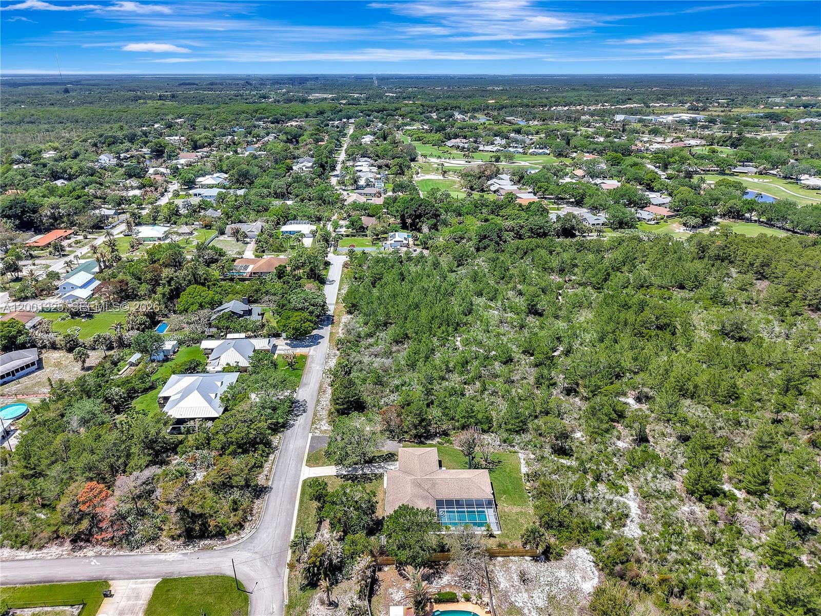 PAPAYA VILLAGE - Residential Lease