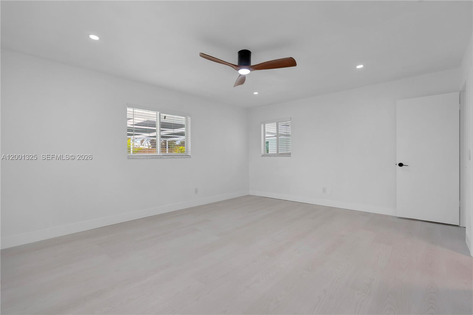 PAPAYA VILLAGE - Residential Lease