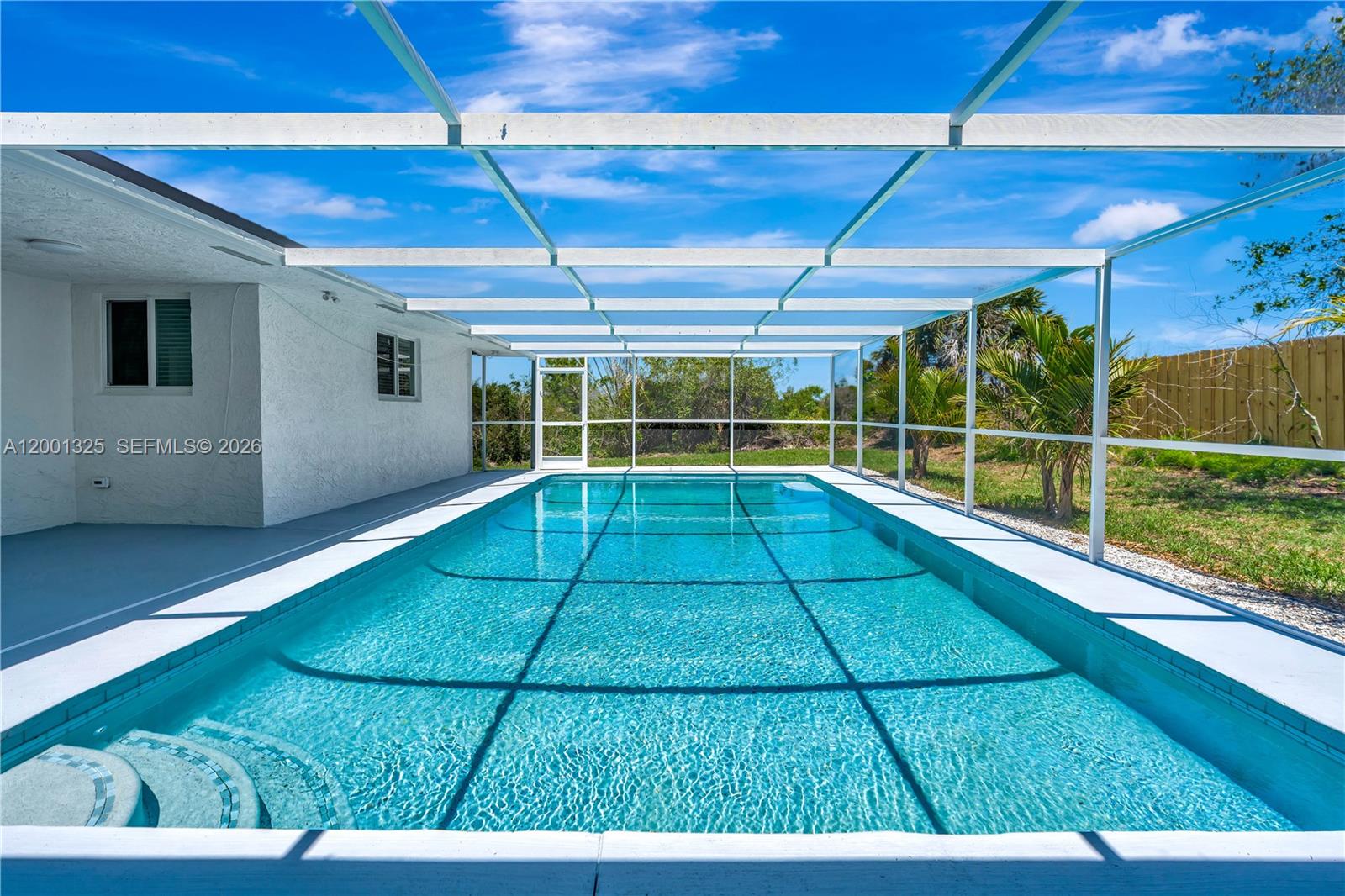 PAPAYA VILLAGE - Residential Lease