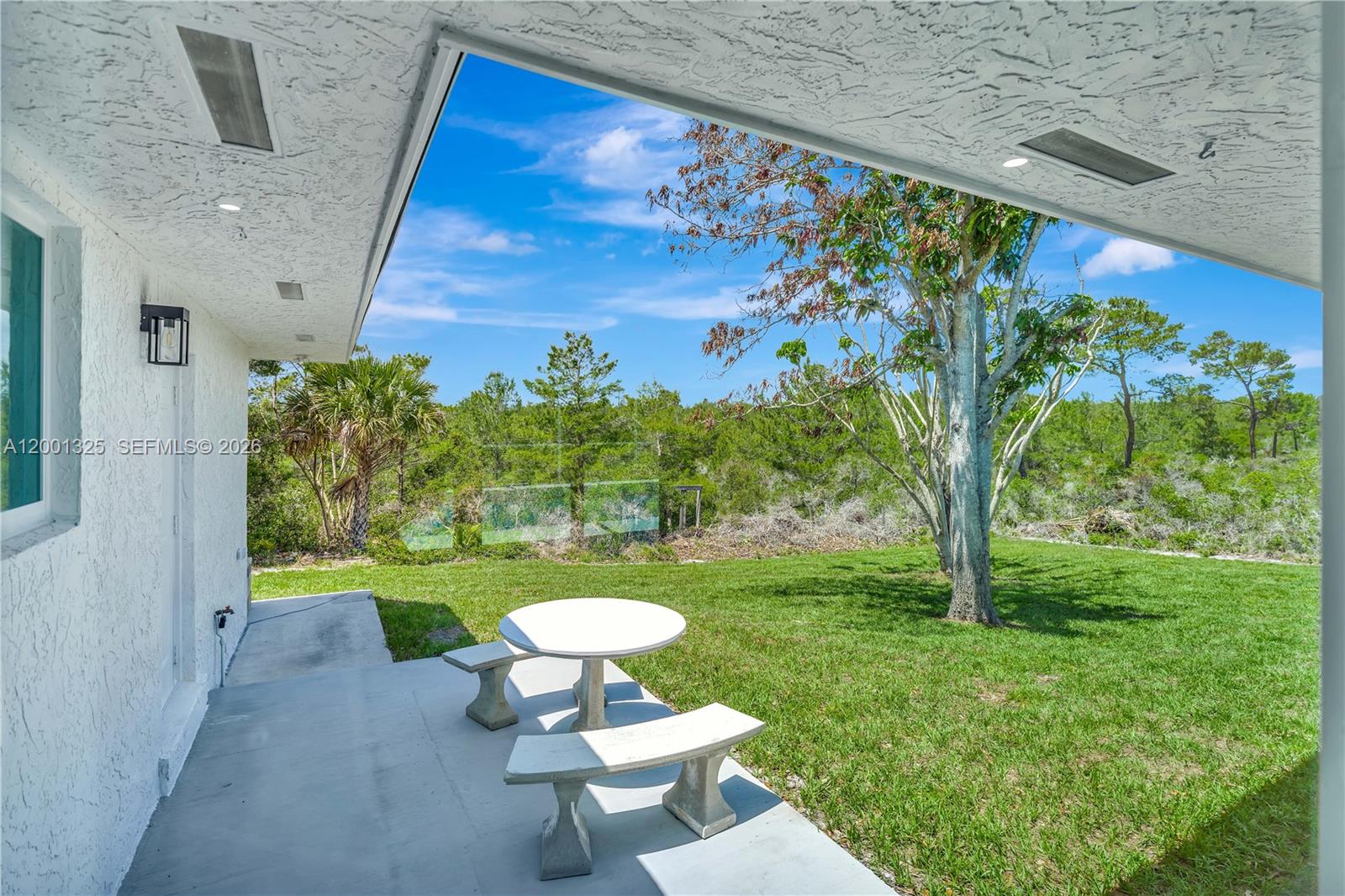 PAPAYA VILLAGE - Residential Lease