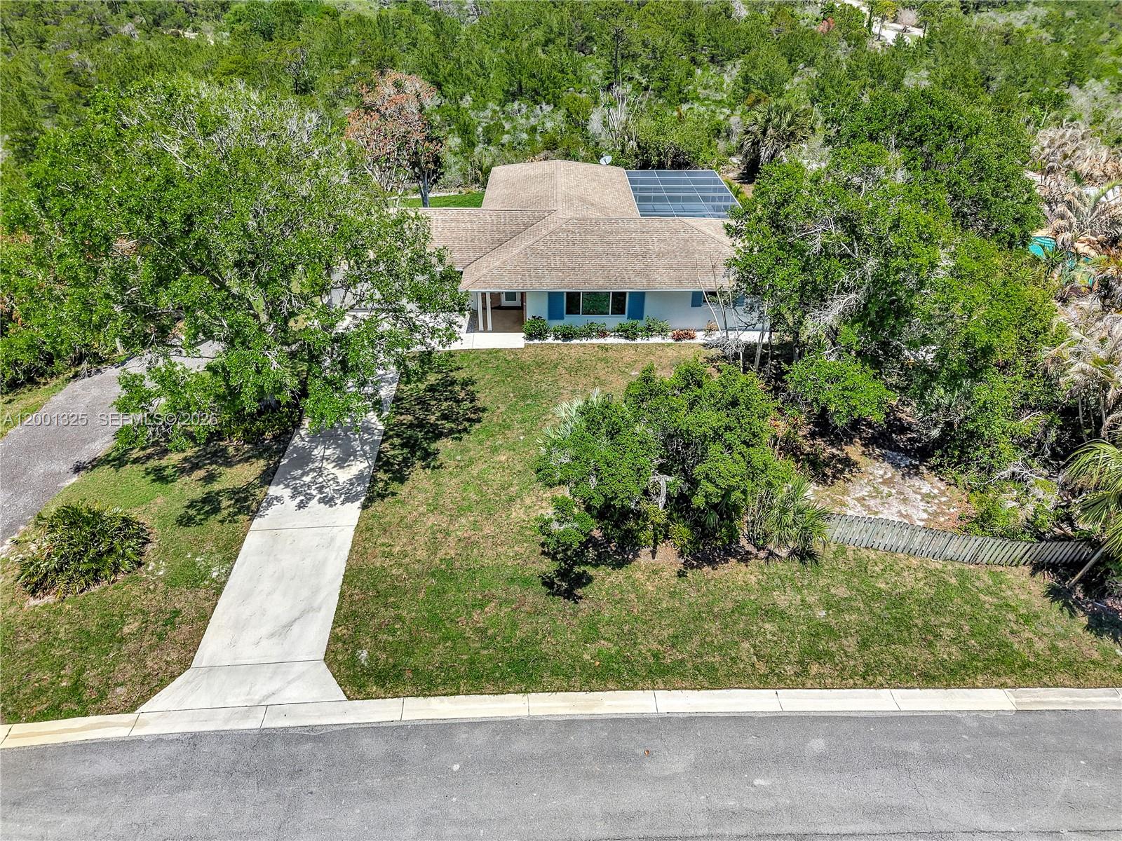 PAPAYA VILLAGE - Residential Lease