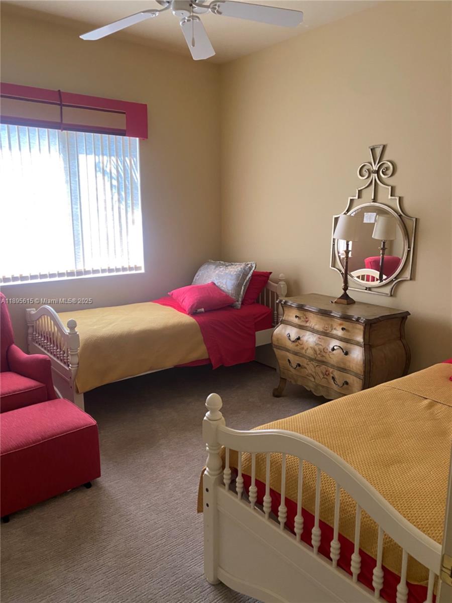 MIRASOL PAR 2 - Residential Lease